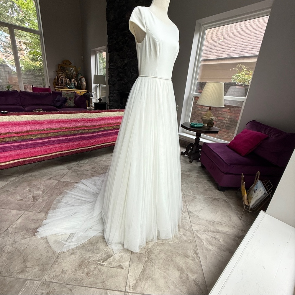 BHLDN Elegant White Wedding Dress
